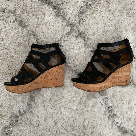 Nine West wedge Heels - Picture 1 of 3